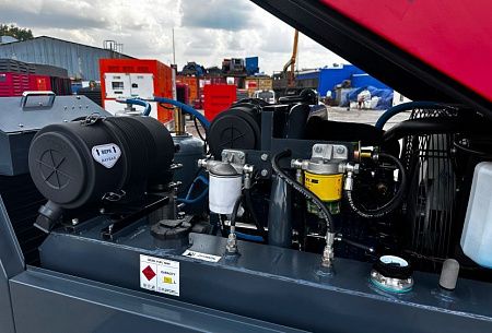 Дизельный компрессор BAYSAR DS185-7 на шасси